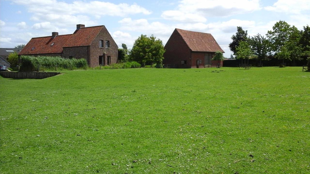 B&B De Hulst Izegem Exteriör bild