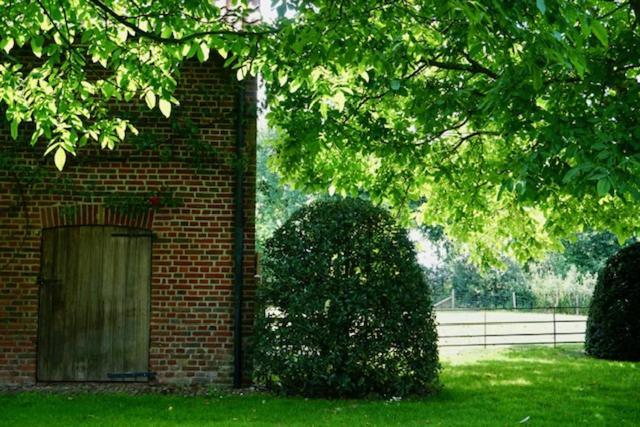 B&B De Hulst Izegem Exteriör bild